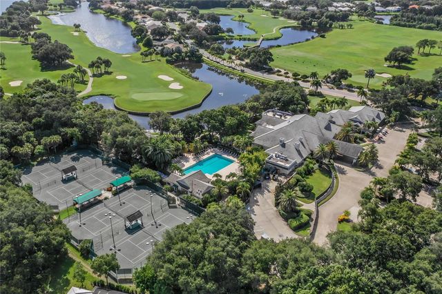 228 VESTAVIA DRIVE, Venice, FL 34292