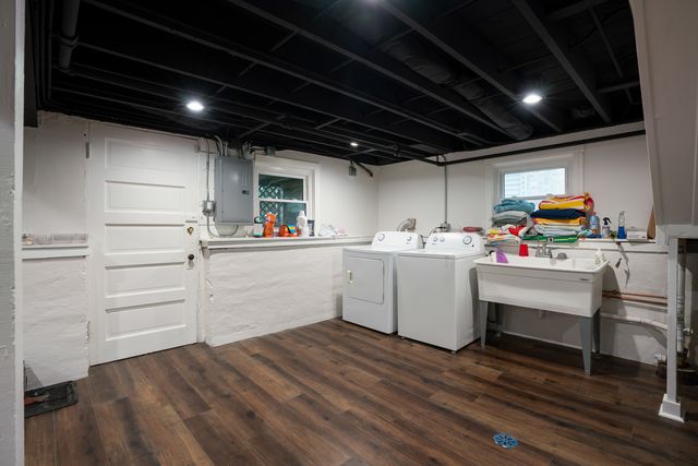 2605 N Oak Park Avenue, Chicago, IL 60707