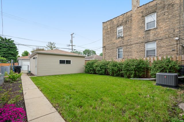 2605 N Oak Park Avenue, Chicago, IL 60707