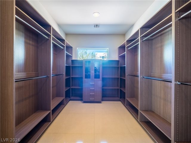 7447 Yonie Court, Las Vegas, NV 89117