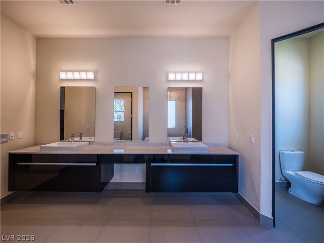 7447 Yonie Court, Las Vegas, NV 89117