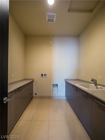 7447 Yonie Court, Las Vegas, NV 89117