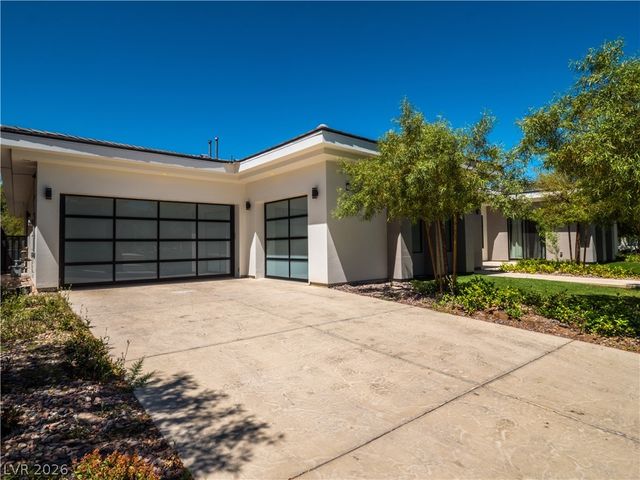 7447 Yonie Court, Las Vegas, NV 89117