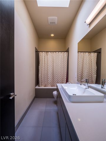 7447 Yonie Court, Las Vegas, NV 89117