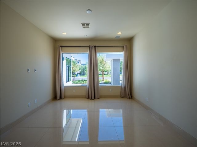 7447 Yonie Court, Las Vegas, NV 89117