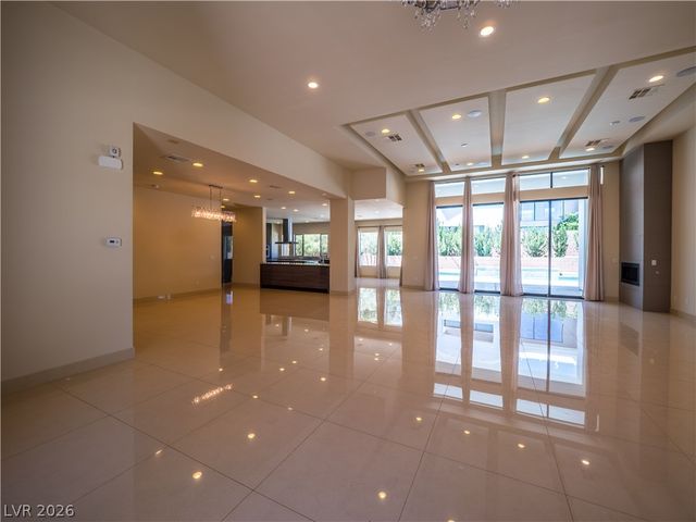 7447 Yonie Court, Las Vegas, NV 89117