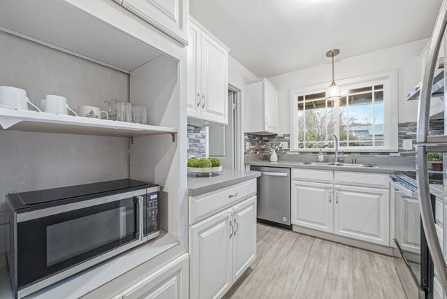 2427 Holland Street, San Mateo, CA 94403