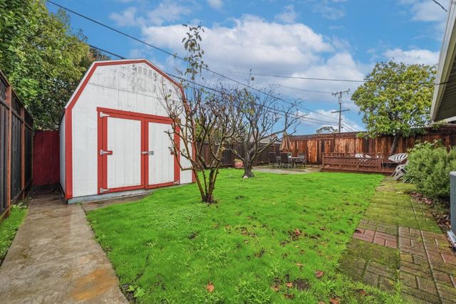 2427 Holland Street, San Mateo, CA 94403