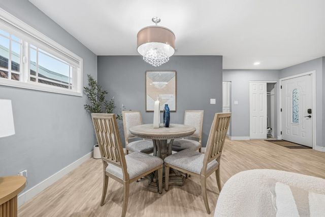 2427 Holland Street, San Mateo, CA 94403