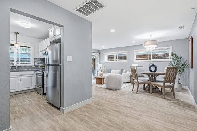 2427 Holland Street, San Mateo, CA 94403