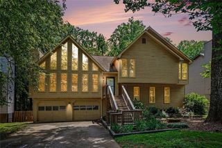 2531 Deer Isle Cove, Lawrenceville, GA 30044