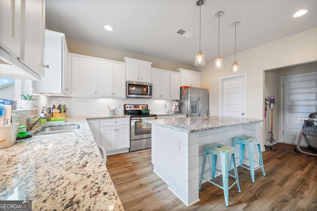 195 Bowman Drive, Statham, GA 30666