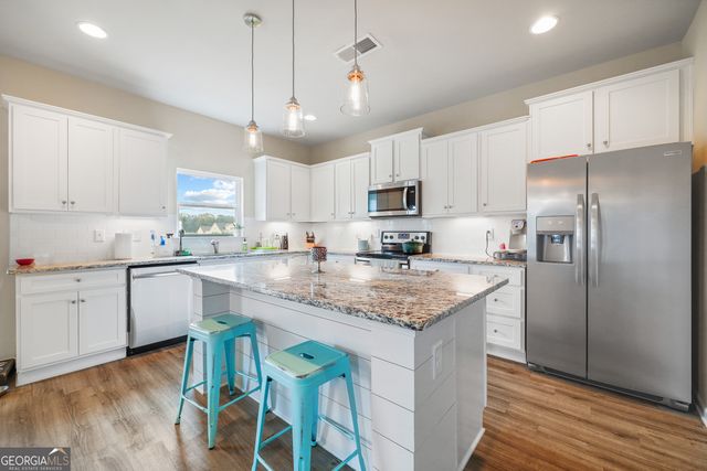 195 Bowman Drive, Statham, GA 30666