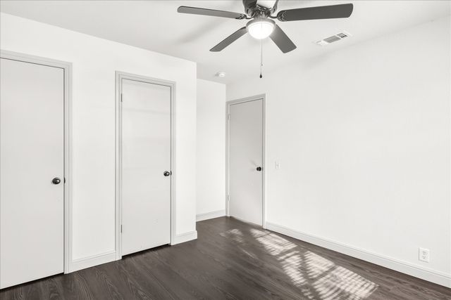 209 Kessler Drive, Granbury, TX 76048