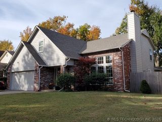 9224 S Hudson Avenue, Tulsa, OK 74137