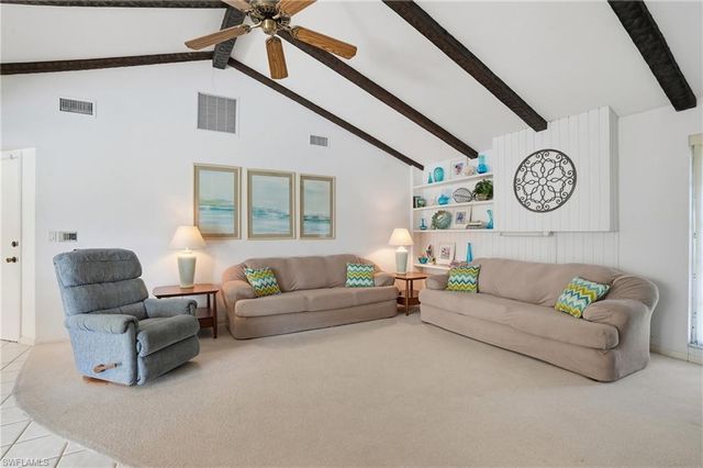 3878 SE 7th PL, Cape Coral, FL 33904