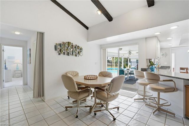 3878 SE 7th PL, Cape Coral, FL 33904