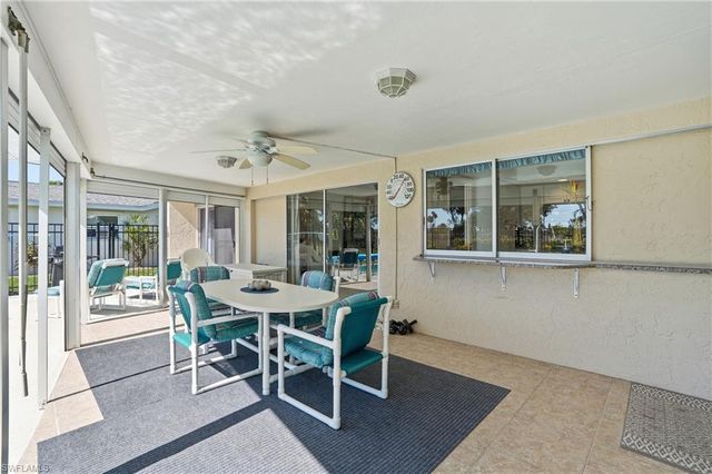 3878 SE 7th PL, Cape Coral, FL 33904