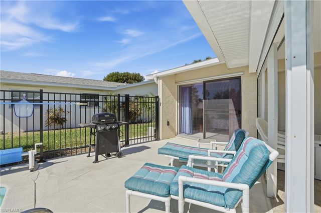 3878 SE 7th PL, Cape Coral, FL 33904