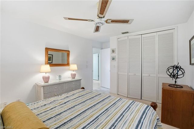 3878 SE 7th PL, Cape Coral, FL 33904