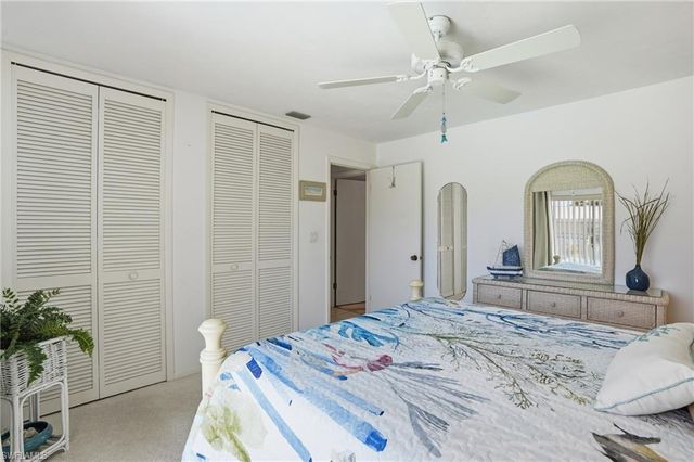 3878 SE 7th PL, Cape Coral, FL 33904