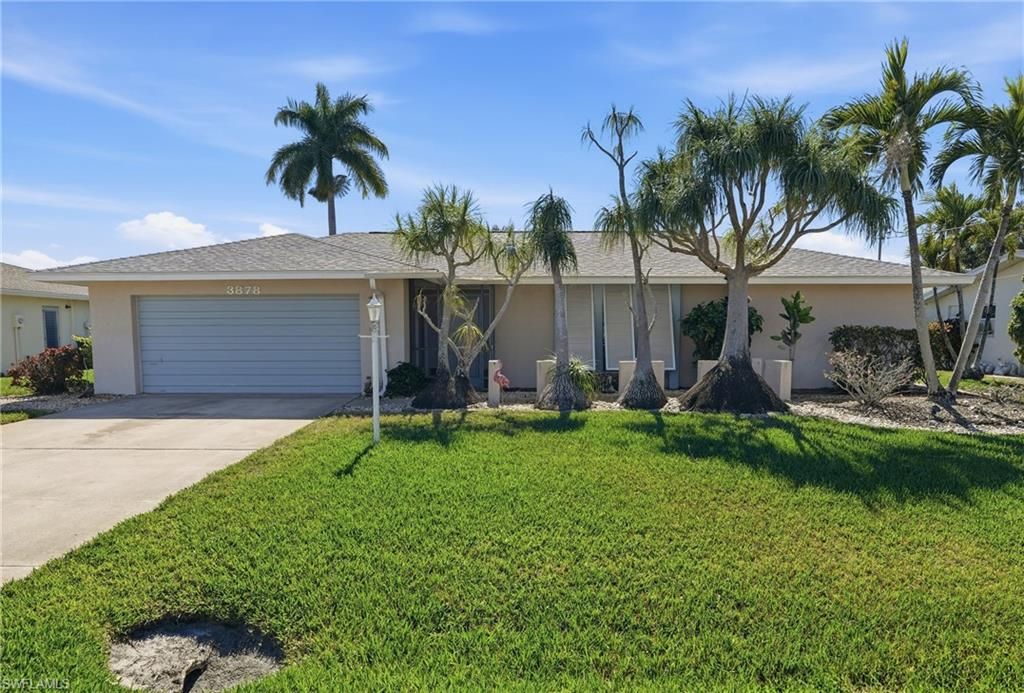 3878 SE 7th PL, Cape Coral, FL 33904