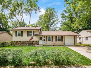 63 Baywood Drive, Delaware, OH 43015