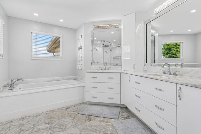 5183 NW 25th Way, Boca Raton, FL 33496