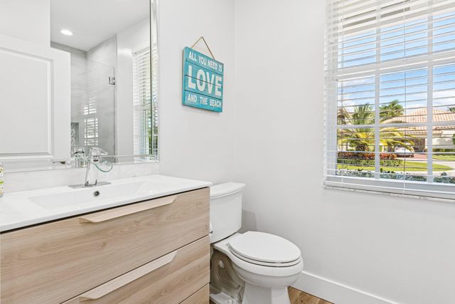 5183 NW 25th Way, Boca Raton, FL 33496