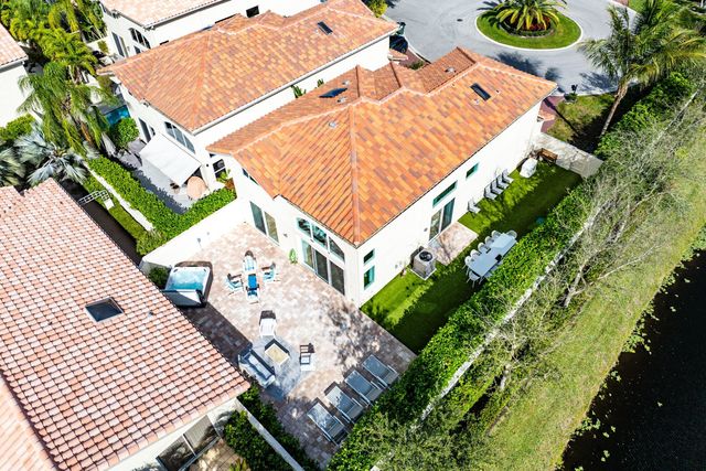 5183 NW 25th Way, Boca Raton, FL 33496