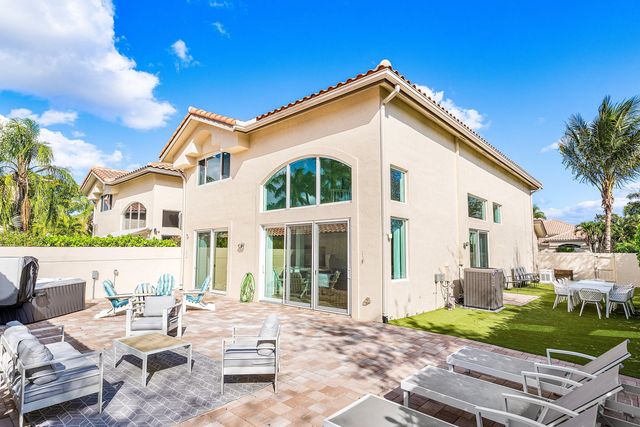 5183 NW 25th Way, Boca Raton, FL 33496