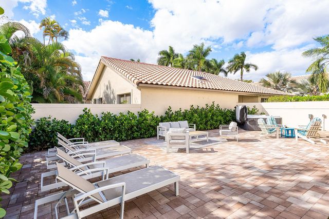 5183 NW 25th Way, Boca Raton, FL 33496