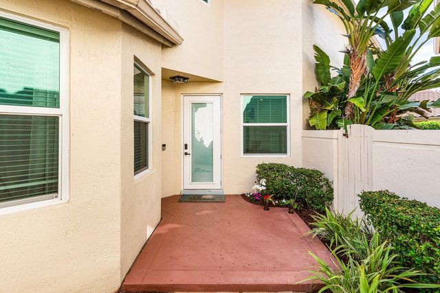 5183 NW 25th Way, Boca Raton, FL 33496