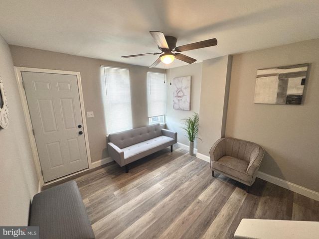 1001 N CHURCH ST, Wilmington, DE 19801