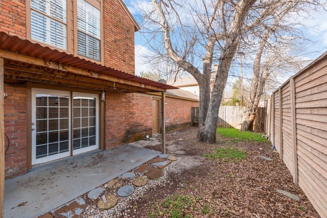 2019 Wilshire Drive, Irving, TX 75061