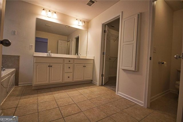 1531 Park Knoll Trail, Lawrenceville, GA 30043