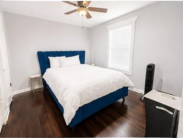 2027 Oxford Street A, Houston, TX 77008
