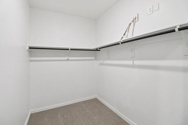 2225 Mustang Way, Seagoville, TX 75159