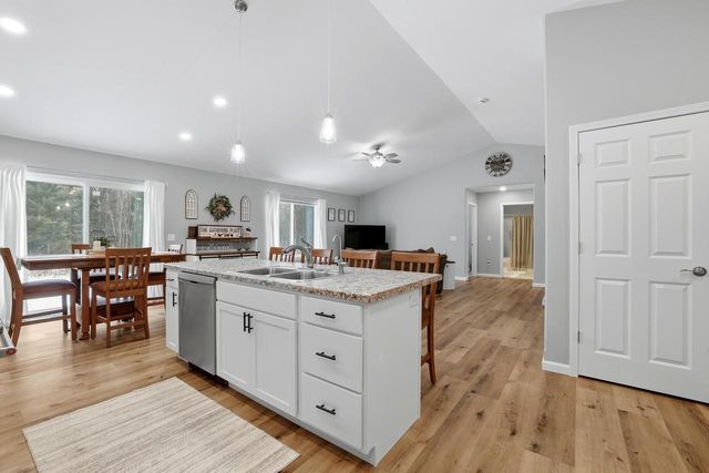 831 FAIRWAY DRIVE, Mosinee, WI 54455