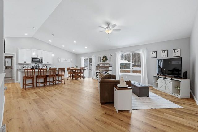 831 FAIRWAY DRIVE, Mosinee, WI 54455