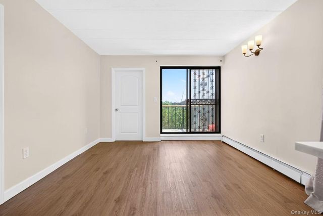 14468 38th Avenue 703, Flushing, NY 11354