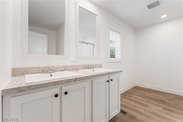 5868 East Carey Avenue, Las Vegas, NV 89156