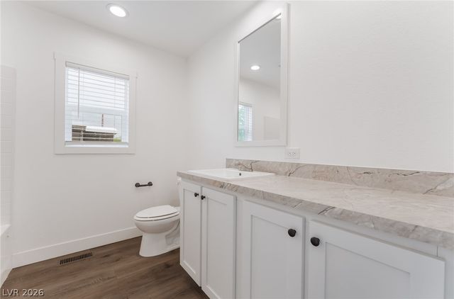 5868 East Carey Avenue, Las Vegas, NV 89156