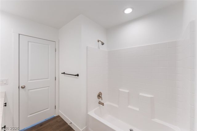 5868 East Carey Avenue, Las Vegas, NV 89156
