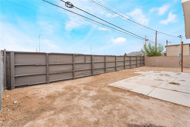 5868 East Carey Avenue, Las Vegas, NV 89156