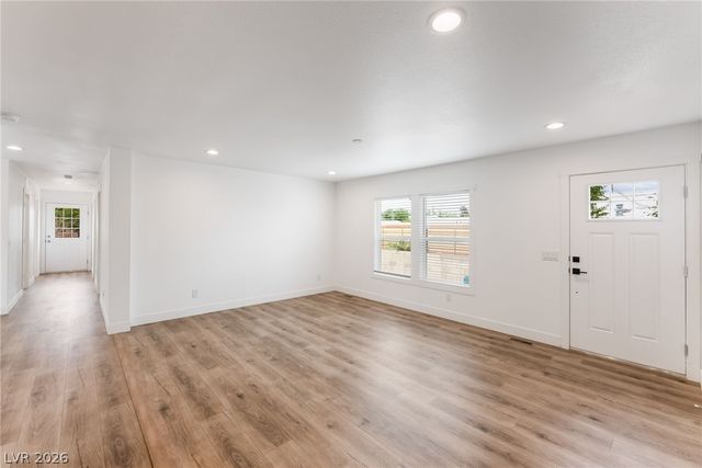 5868 East Carey Avenue, Las Vegas, NV 89156