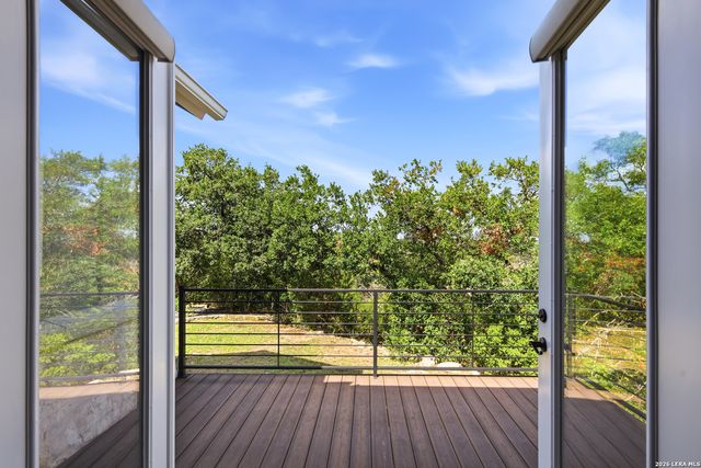 10033 KENDALL CYN, San Antonio, TX 78255