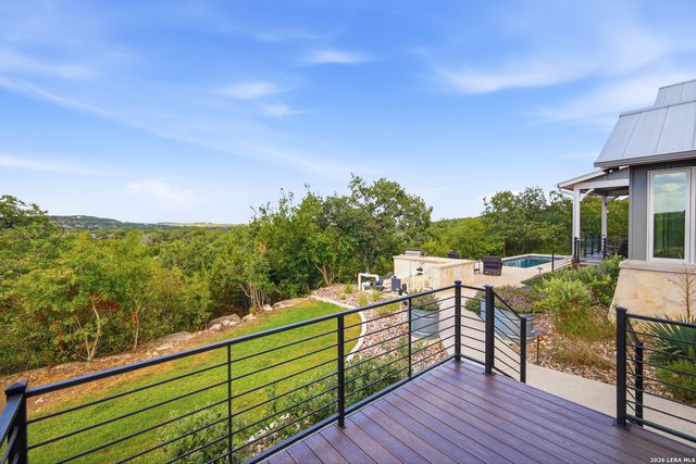 10033 KENDALL CYN, San Antonio, TX 78255