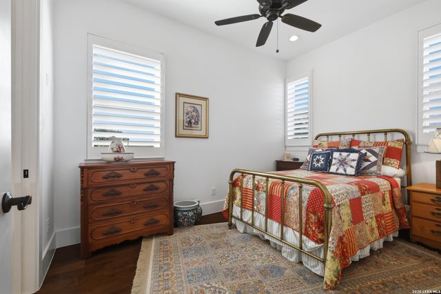 10033 KENDALL CYN, San Antonio, TX 78255