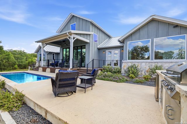 10033 KENDALL CYN, San Antonio, TX 78255
